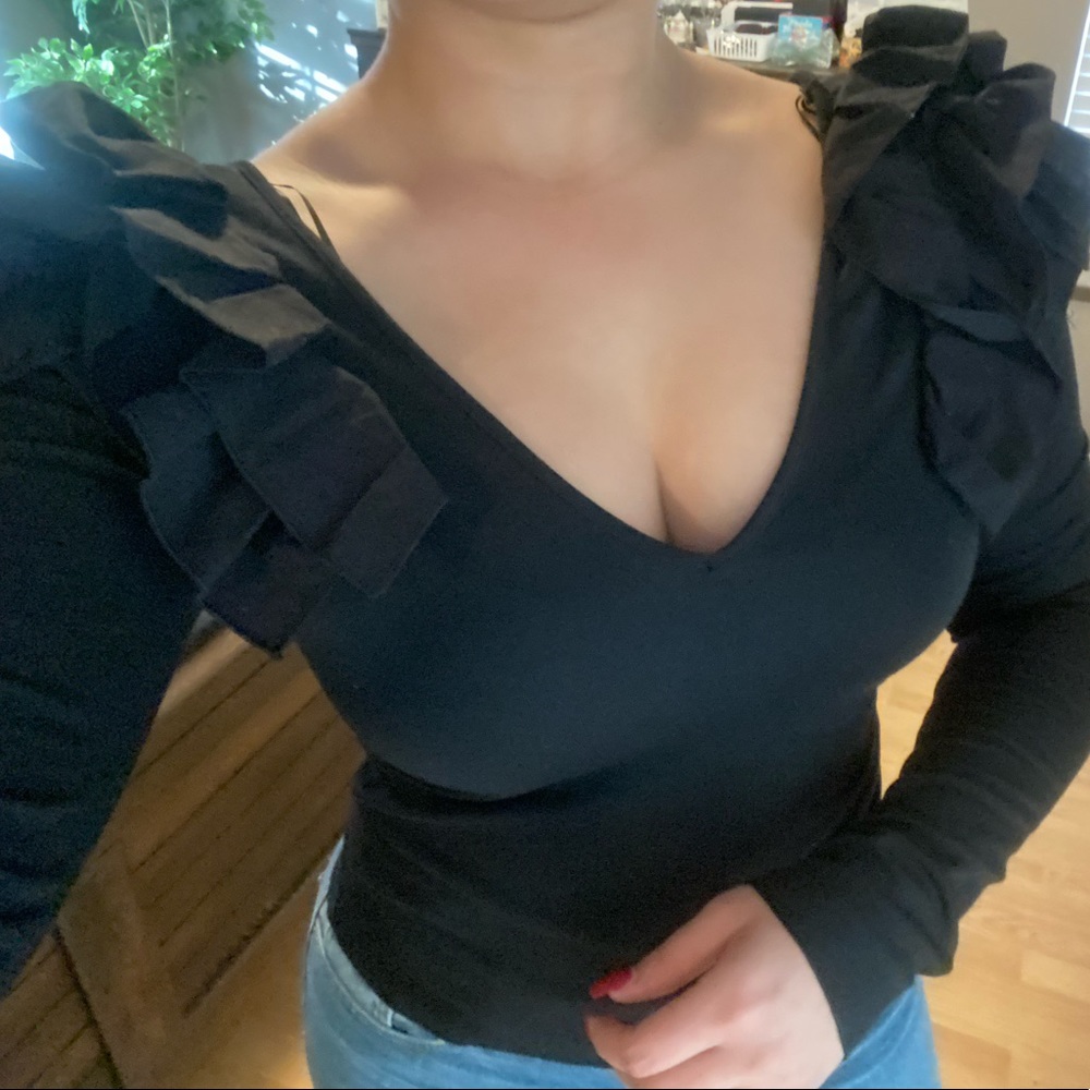 Too shop black long sleeve top with ruffles